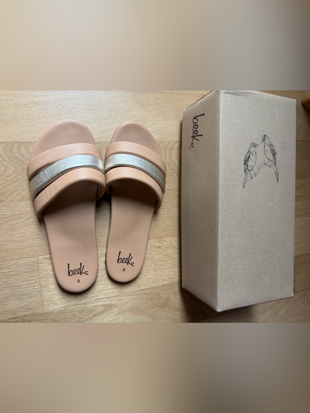 NIB Beek Calibird Platinum/Beach sandal flat - size 8 - Picture 2 of 13